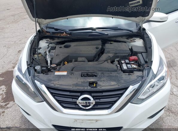 1N4AL3AP1JC126754 2018 NISSAN ALTIMA White Հետևի տեսք