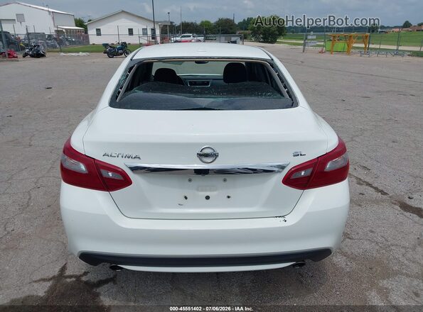 1N4AL3AP1JC126754 2018 NISSAN ALTIMA White 