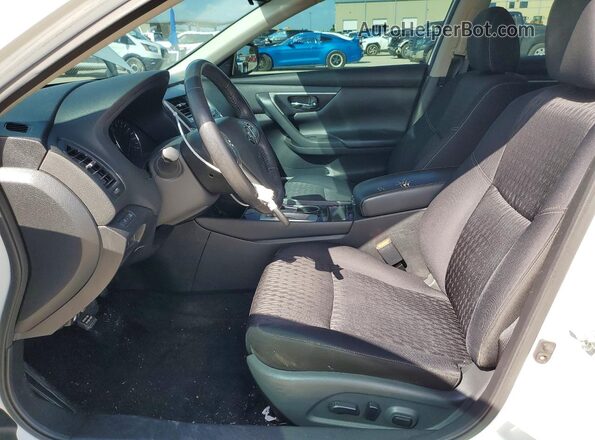 1N4AL3AP1JC136541 2018 NISSAN ALTIMA White Սալոնի դիմացի տեսք