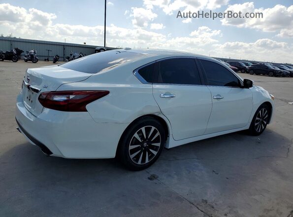 1N4AL3AP1JC136541 2018 NISSAN ALTIMA White Հետևի աջ