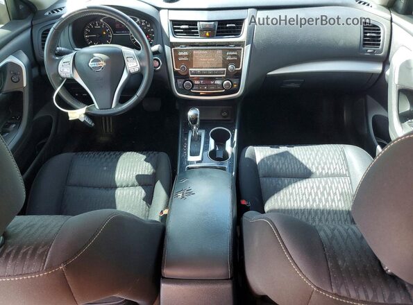 1N4AL3AP1JC136541 2018 NISSAN ALTIMA White Առջևի վահանակի տեսք