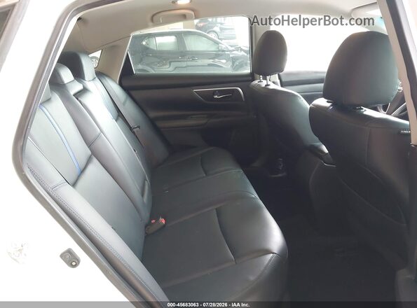 1N4AL3AP1JC186713 2018 NISSAN ALTIMA White Вид наклейки з VIN-кодом
