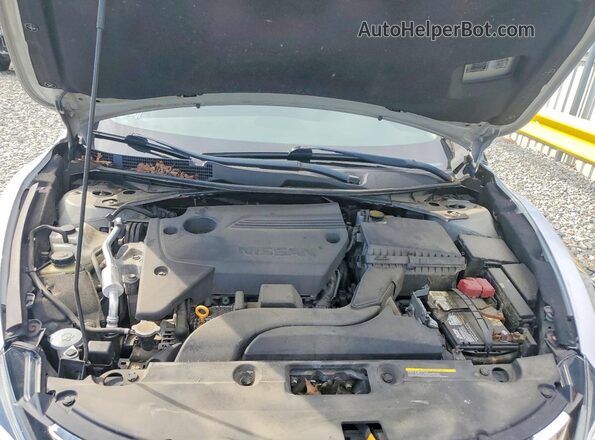 1N4AL3AP1JC252502 2018 NISSAN ALTIMA Silver Вид задньої частини салону