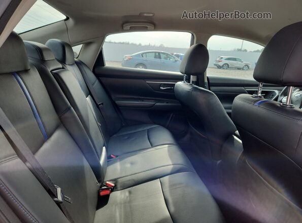 1N4AL3AP1JC256159 2018 NISSAN ALTIMA Gray Հետևի նստատեղերի տեսք