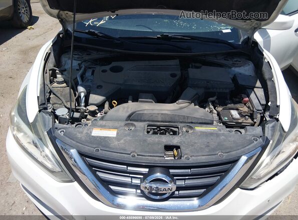 1N4AL3AP1JC296855 2018 NISSAN ALTIMA White Widok z tyłu