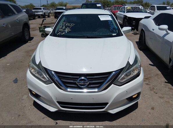 1N4AL3AP1JC296855 2018 NISSAN ALTIMA White Widok deski rozdzielczej