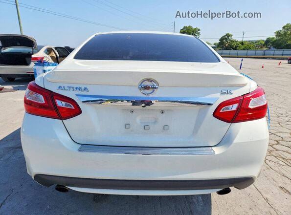 1N4AL3AP2GC267051 2016 NISSAN ALTIMA White Vista trasera