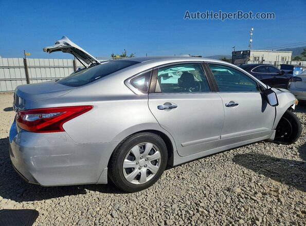 1N4AL3AP2HC117796 2017 NISSAN ALTIMA Серебряный Задняя правая четверть