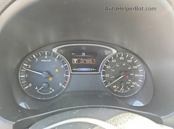1N4AL3AP2HC117796 2017 NISSAN ALTIMA Серебряный Вид щитка приборов