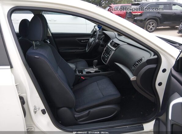 1N4AL3AP2HC204274 2017 NISSAN ALTIMA White Սալոնի դիմացի տեսք