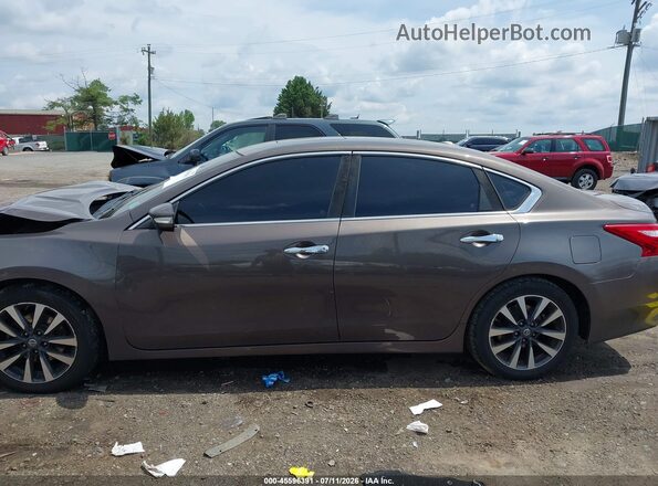 1N4AL3AP2HC204324 2017 NISSAN ALTIMA Brown Вид задньої частини салону