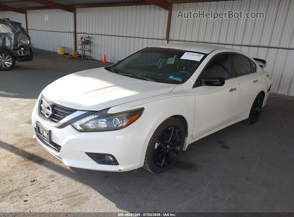 1N4AL3AP2HC214965 2017 NISSAN ALTIMA White Front left