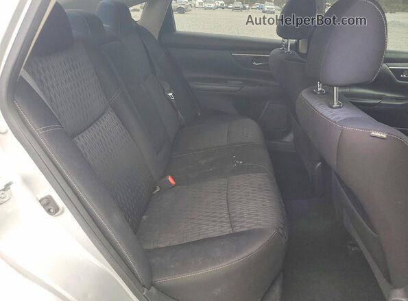 1N4AL3AP2HC226775 2017 NISSAN ALTIMA Silver Vista de los asientos traseros
