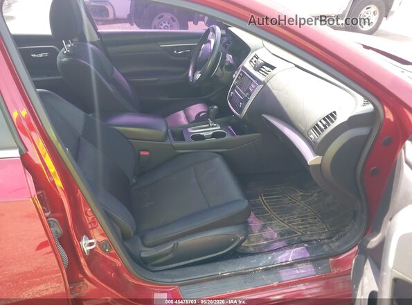 1N4AL3AP2HC227876 2017 NISSAN ALTIMA Red Вид салону спереду
