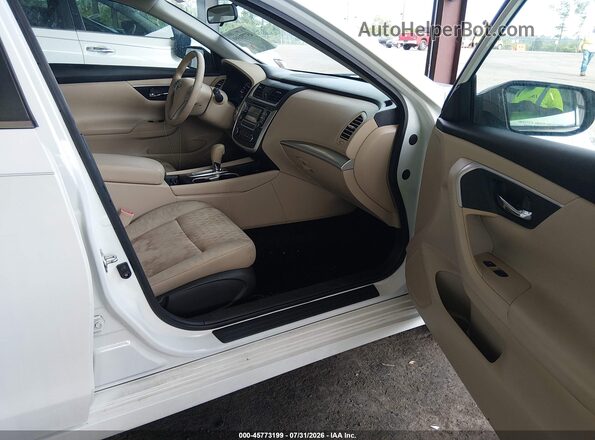 1N4AL3AP2HC248114 2017 NISSAN ALTIMA White წინა სალონის ხედი