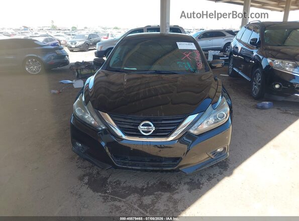 1N4AL3AP2HC249666 2017 NISSAN ALTIMA Black Вид спереду