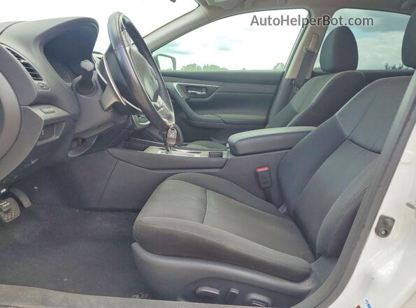 1N4AL3AP2HC262174 2017 NISSAN ALTIMA White Vista interior delantera