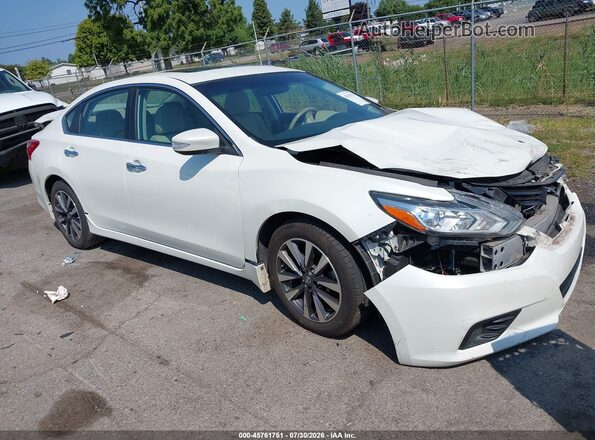 1N4AL3AP2HC276592 2017 NISSAN ALTIMA White Вид задньої частини салону