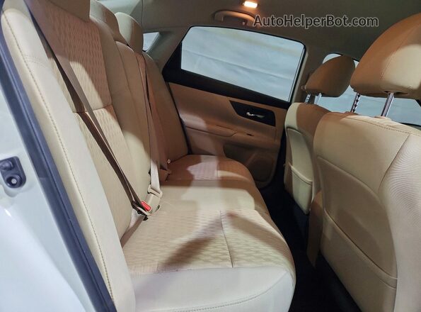 1N4AL3AP2HN325195 2017 NISSAN ALTIMA White Rear seats view