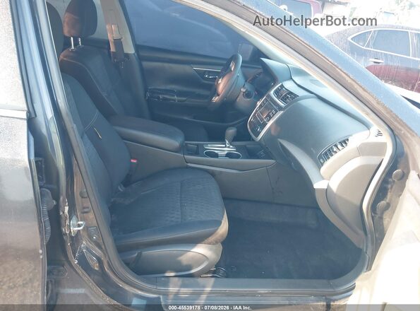 1N4AL3AP2JC118467 2018 NISSAN ALTIMA Gray Вид салону спереду