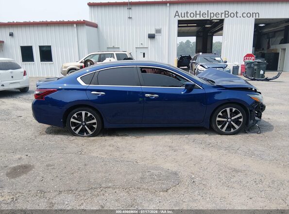 1N4AL3AP2JC142459 2018 NISSAN ALTIMA Blue Rear interior view