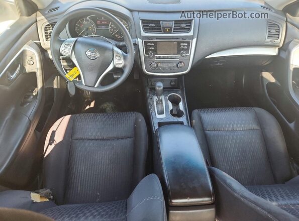 1N4AL3AP2JC157883 2018 NISSAN ALTIMA White Вид панелі приладів