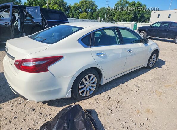 1N4AL3AP2JC157883 2018 NISSAN ALTIMA White Задня права чверть