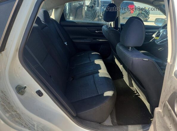 1N4AL3AP2JC157883 2018 NISSAN ALTIMA White Вид задніх сидінь