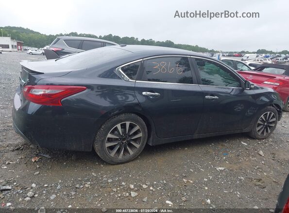 1N4AL3AP2JC183691 2018 NISSAN ALTIMA Gray Rear interior view