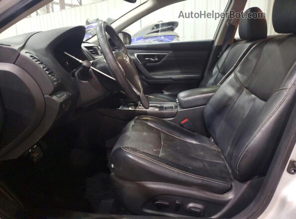 1N4AL3AP2JC188986 2018 NISSAN ALTIMA Silver Front interior view