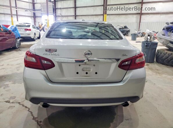 1N4AL3AP2JC188986 2018 NISSAN ALTIMA Silver Rear view