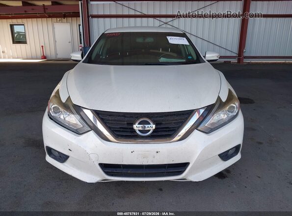 1N4AL3AP2JC190804 2018 NISSAN ALTIMA Белый Вид щитка приборов