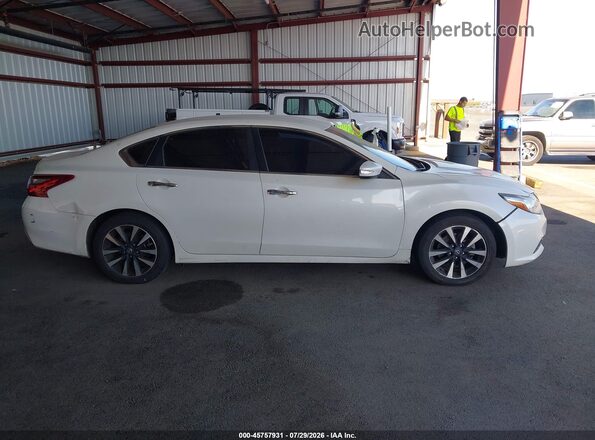 1N4AL3AP2JC190804 2018 NISSAN ALTIMA Белый Вид задней части салона