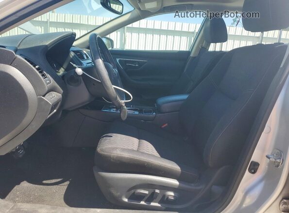 1N4AL3AP2JC223798 2018 NISSAN ALTIMA Silver Вид салону спереду