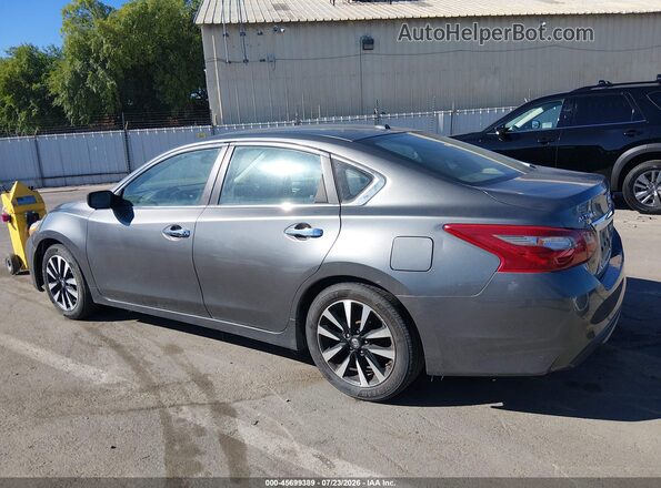 1N4AL3AP2JC253500 2018 NISSAN ALTIMA Gray Vista interior trasera