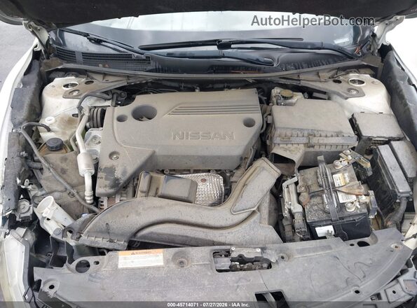1N4AL3AP2JC296637 2018 NISSAN ALTIMA White Հետևի տեսք