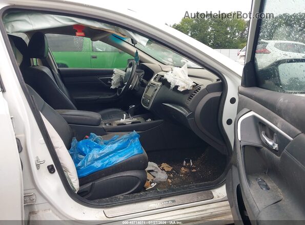 1N4AL3AP2JC296637 2018 NISSAN ALTIMA White Սալոնի դիմացի տեսք