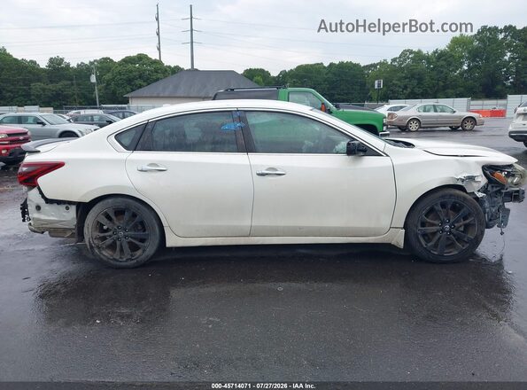 1N4AL3AP2JC296637 2018 NISSAN ALTIMA White Սալոնի հետևի տեսք
