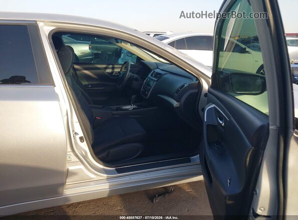 1N4AL3AP3GC167900 2016 NISSAN ALTIMA Серебряный Вид салона спереди