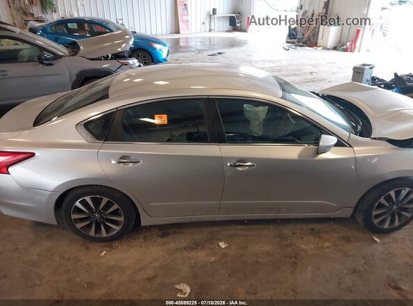 1N4AL3AP3GC170490 2016 NISSAN ALTIMA Silver Vista interior trasera