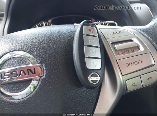 1N4AL3AP3GC189525 2016 NISSAN ALTIMA Black Dashboard view