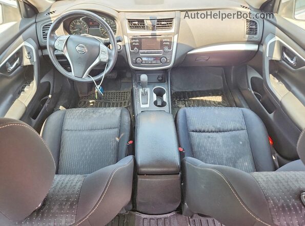 1N4AL3AP3GC267785 2016 NISSAN ALTIMA Silver Widok deski rozdzielczej