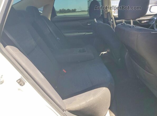 1N4AL3AP3GN333711 2016 NISSAN ALTIMA White Вид задніх сидінь
