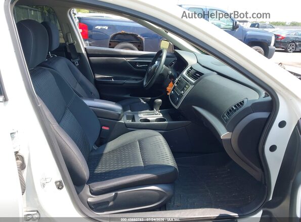 1N4AL3AP3GN362688 2016 NISSAN ALTIMA Белый Вид салона спереди