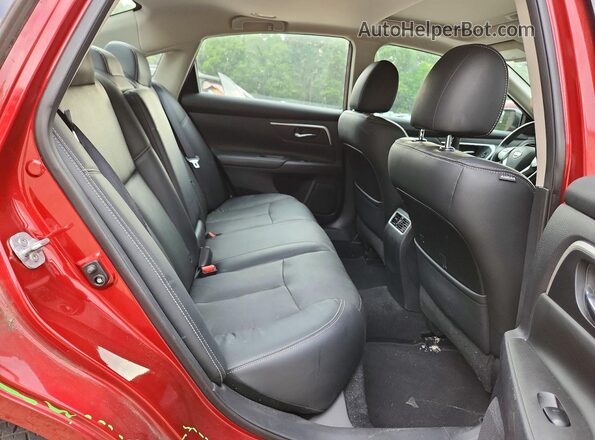 1N4AL3AP3HC130833 2017 NISSAN ALTIMA Red Rear seats view