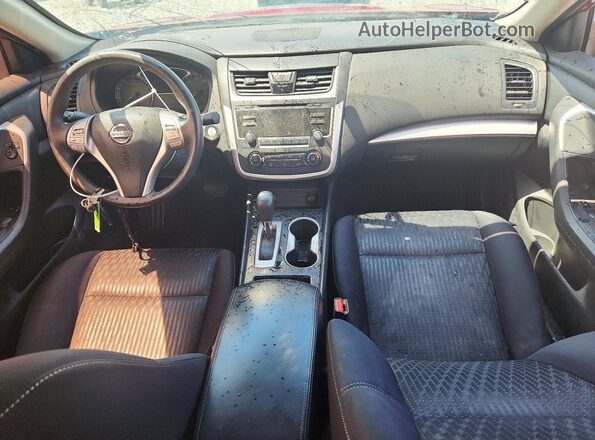 1N4AL3AP3HC159684 2017 NISSAN ALTIMA Red Vista del salpicadero