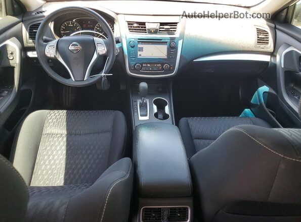 1N4AL3AP3HC248137 2017 NISSAN ALTIMA White Вид панелі приладів