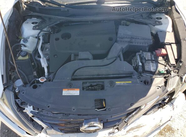 1N4AL3AP3HC248137 2017 NISSAN ALTIMA White Вид задньої частини салону