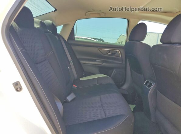 1N4AL3AP3HC248137 2017 NISSAN ALTIMA White Вид задніх сидінь
