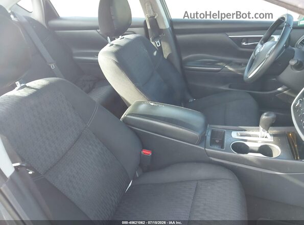 1N4AL3AP3HN304176 2017 NISSAN ALTIMA Gray Вид салону спереду